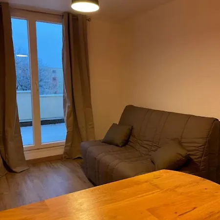 Guest house Chambre Meublee